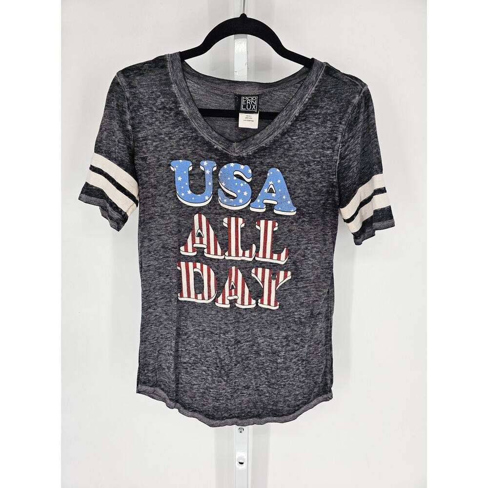 Modern Lux Women's Gray Short Sleeve USA ALL DAY Printed Cotton Tee Top Size S